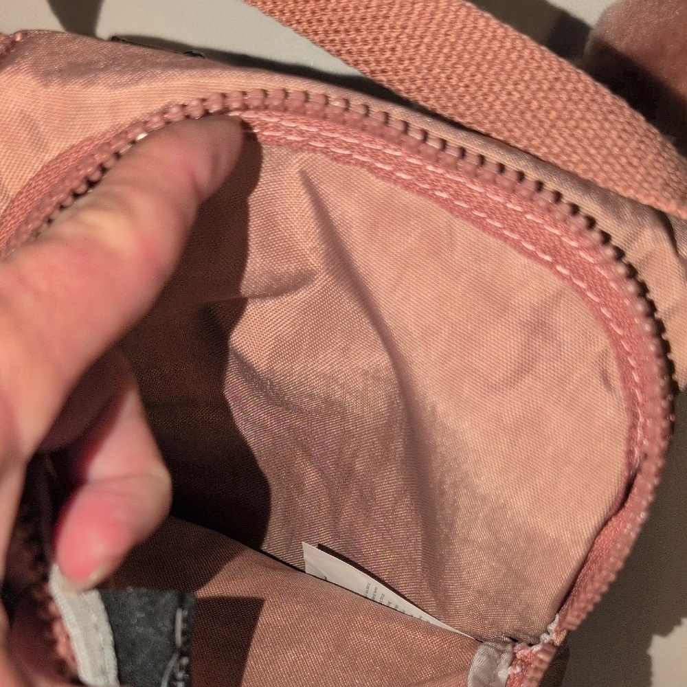Kipling Light Pink/Peachy Color Crossbody Bag NWT - Picture 14 of 16